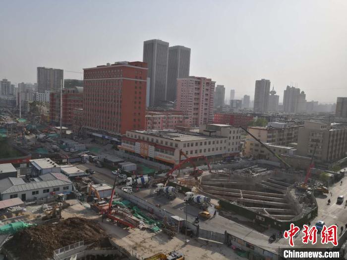 山西首條地鐵今年底通車試運營乘客刷臉進(jìn)站